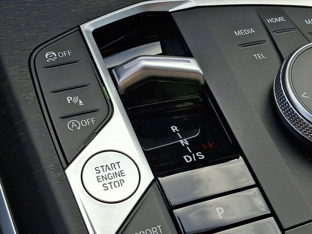 2023 BMW 3 Series 330i xDrive Sedan