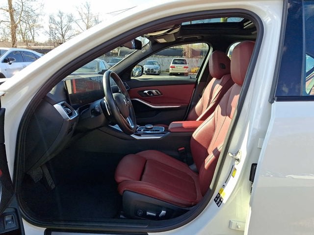 2023 BMW 3 Series 330i xDrive Sedan
