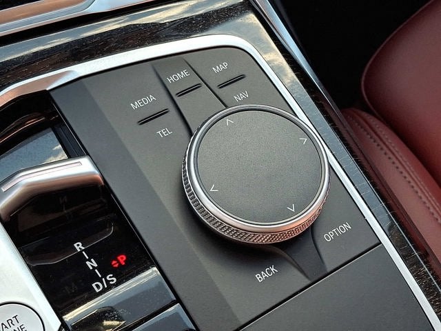 2023 BMW 3 Series 330i xDrive Sedan