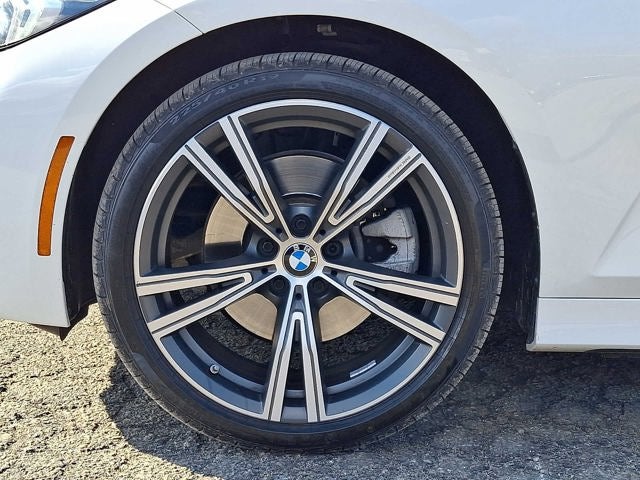 2023 BMW 3 Series 330i xDrive Sedan