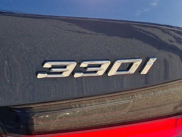 2023 BMW 3 Series 330i xDrive Sedan