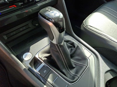 2022 Volkswagen Tiguan 2.0T SE R-Line Black FWD