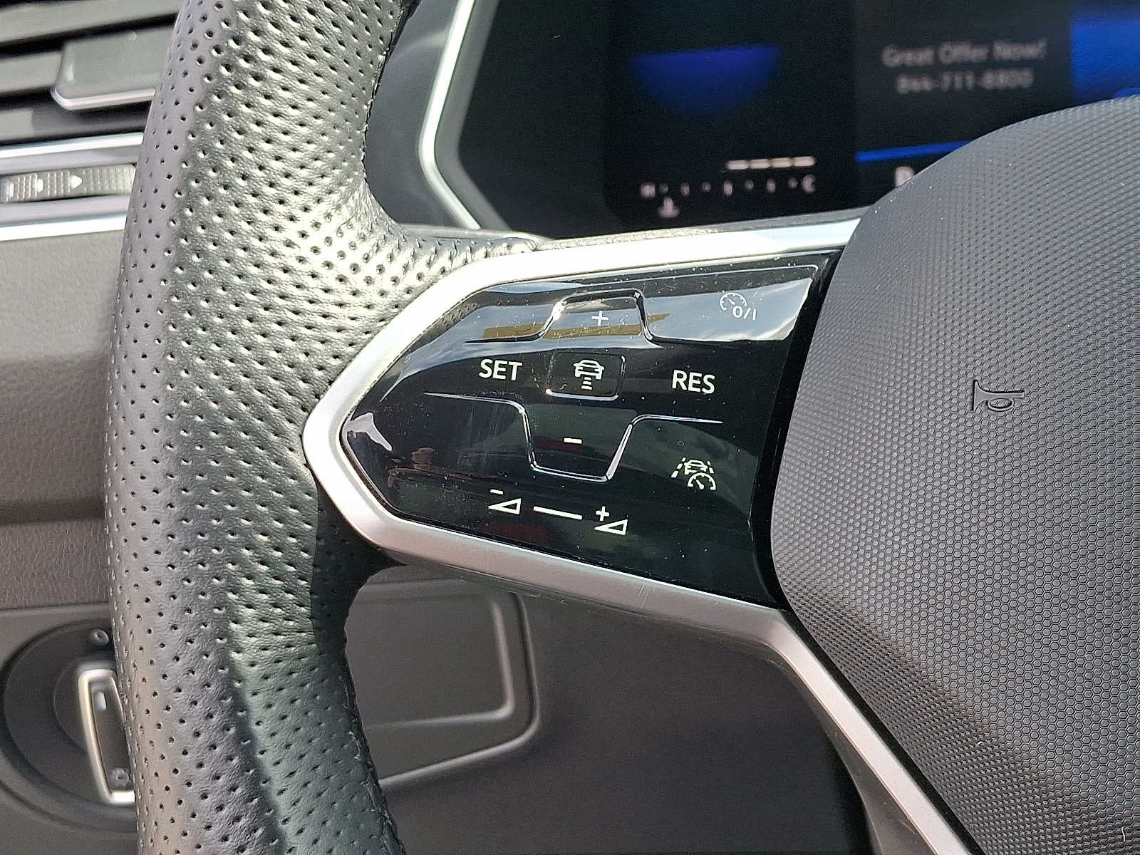 2022 Volkswagen Tiguan 2.0T SE R-Line Black FWD