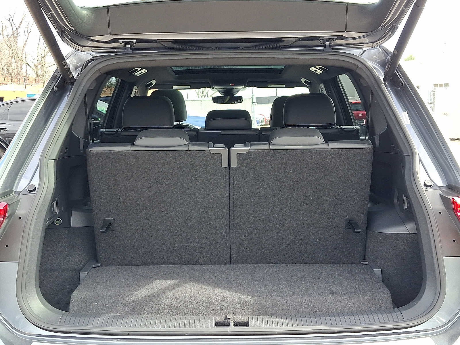 2022 Volkswagen Tiguan 2.0T SE R-Line Black FWD