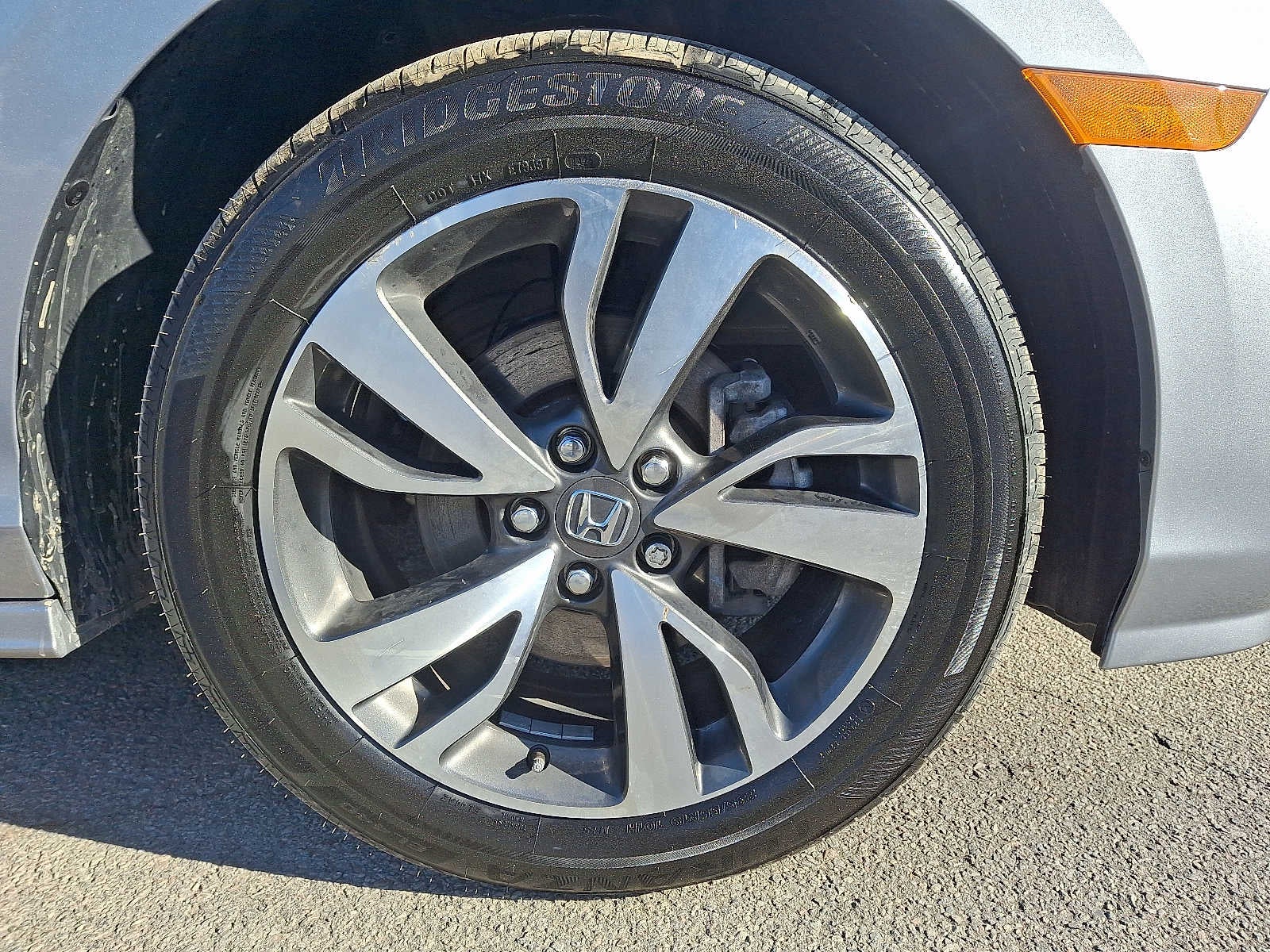 2024 Honda Odyssey Touring Auto