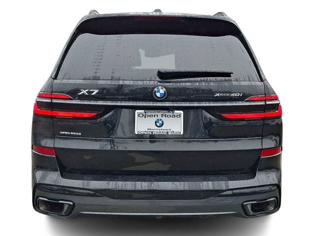 2024 BMW X7 xDrive40i Sports Activity Vehicle