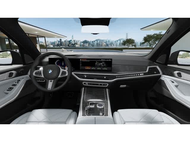 2026 BMW X7 xDrive40i Sports Activity Vehicle