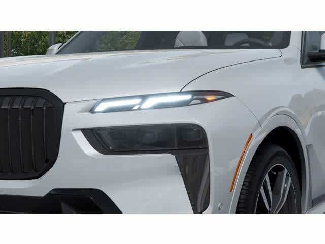 2026 BMW X7 xDrive40i Sports Activity Vehicle