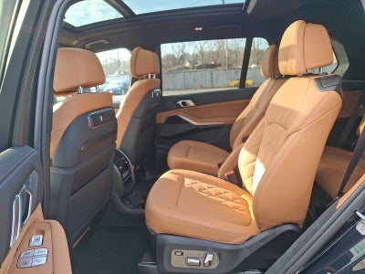 2024 BMW X7 xDrive40i Sports Activity Vehicle