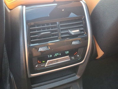 2024 BMW X7 xDrive40i Sports Activity Vehicle