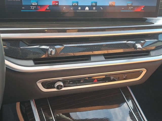 2024 BMW X7 xDrive40i Sports Activity Vehicle