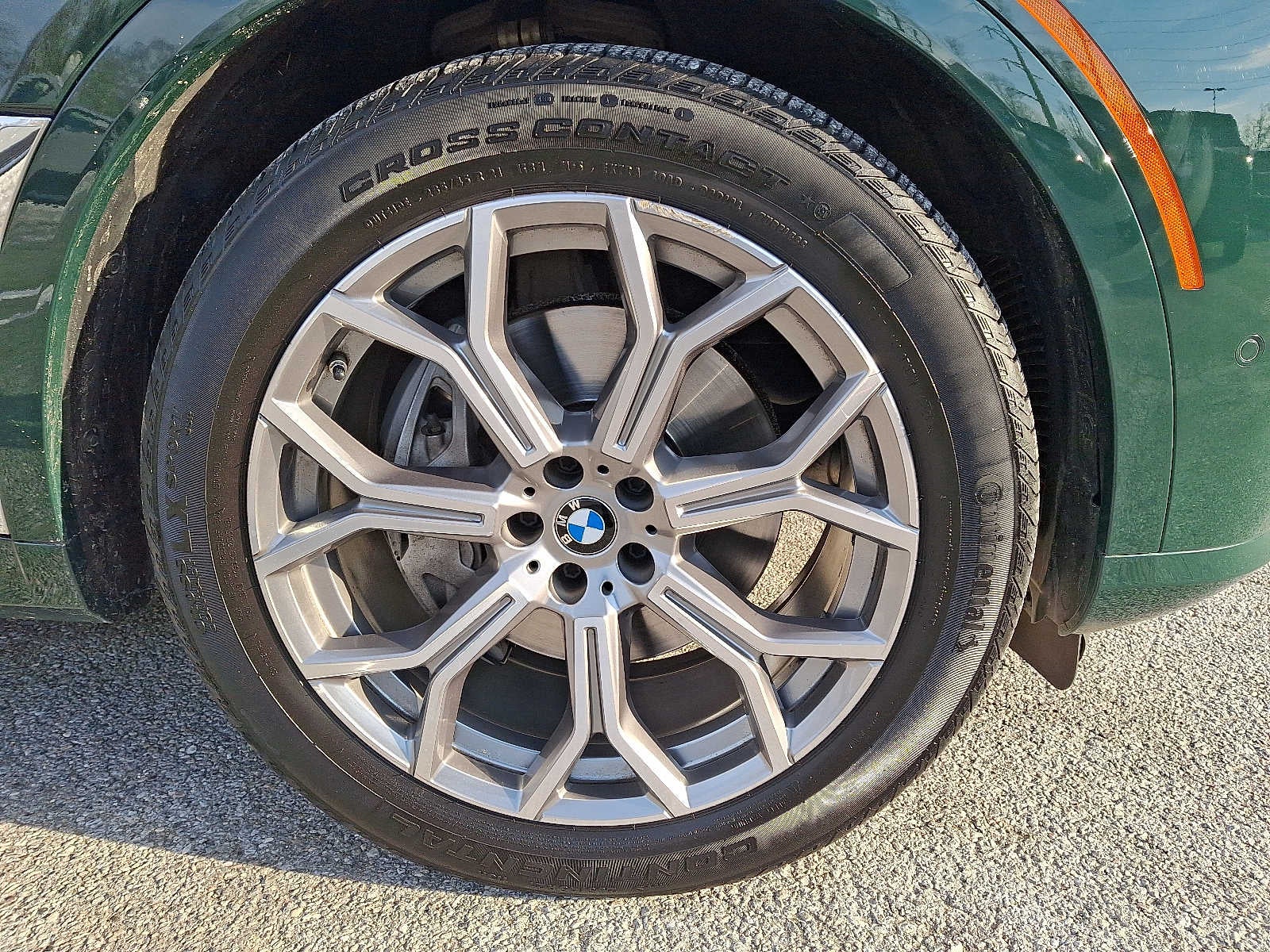 2023 BMW X7 xDrive40i Sports Activity Vehicle