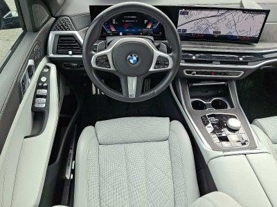 2023 BMW X7 xDrive40i Sports Activity Vehicle