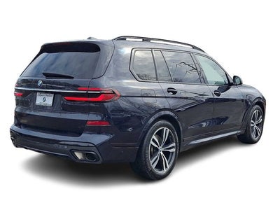 2023 BMW X7 xDrive40i Sports Activity Vehicle