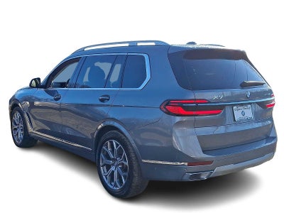 2025 BMW X7 xDrive40i Sports Activity Vehicle