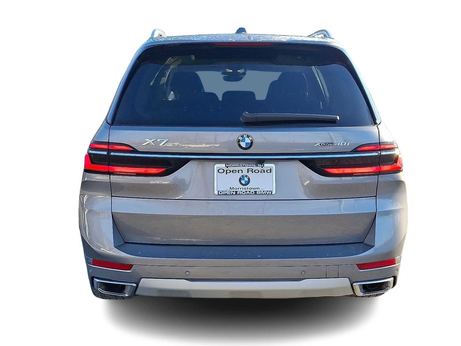 2025 BMW X7 xDrive40i Sports Activity Vehicle