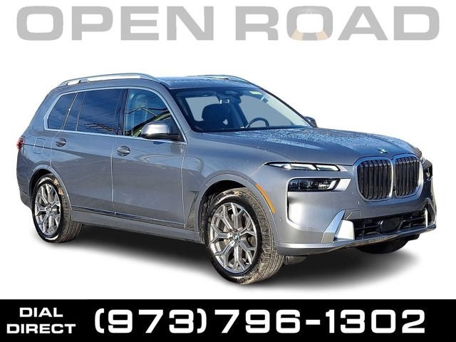 2025 BMW X7 xDrive40i Sports Activity Vehicle