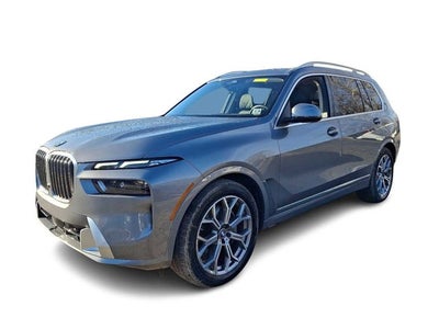 2025 BMW X7 xDrive40i Sports Activity Vehicle