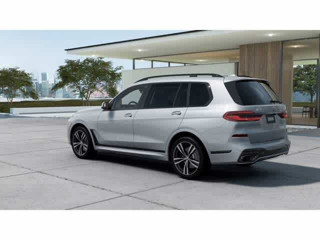 2026 BMW X7 xDrive40i Sports Activity Vehicle