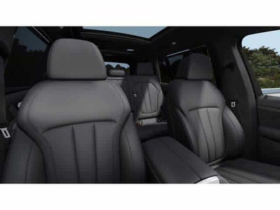 2027 BMW X7 xDrive40i Sports Activity Vehicle