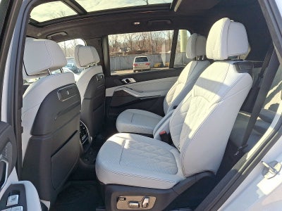 2024 BMW X7 xDrive40i Sports Activity Vehicle