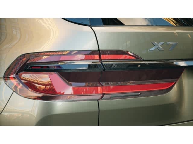2026 BMW X7 xDrive40i Sports Activity Vehicle