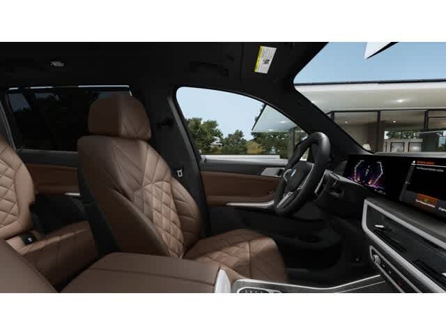 2026 BMW X7 xDrive40i Sports Activity Vehicle