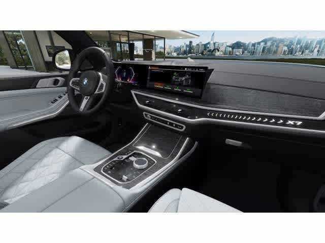 2026 BMW X7 xDrive40i Sports Activity Vehicle