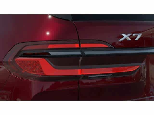 2026 BMW X7 xDrive40i Sports Activity Vehicle