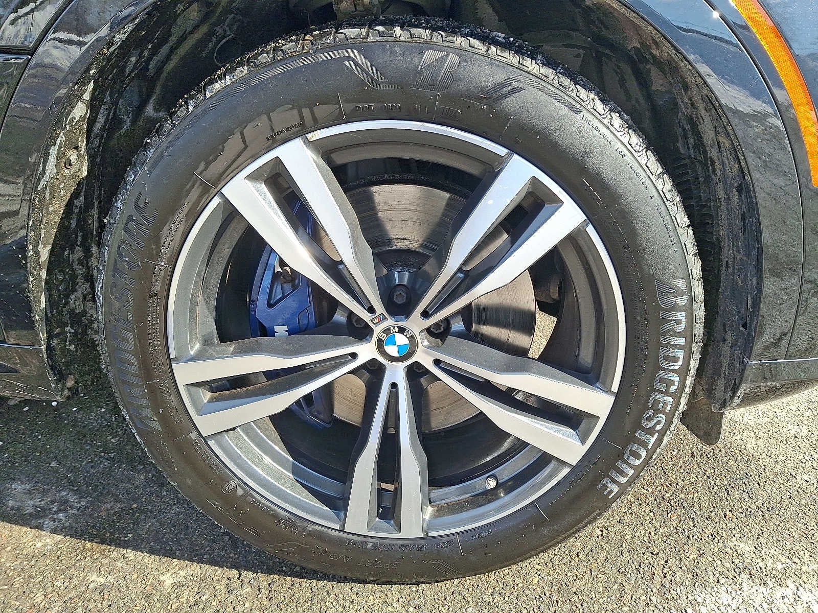 2023 BMW X7 xDrive40i Sports Activity Vehicle