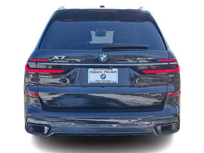 2023 BMW X7 xDrive40i Sports Activity Vehicle