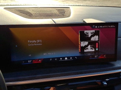 2024 BMW X7 xDrive40i Sports Activity Vehicle