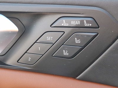 2024 BMW X7 xDrive40i Sports Activity Vehicle