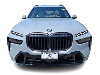 2025 BMW X7 xDrive40i Sports Activity Vehicle