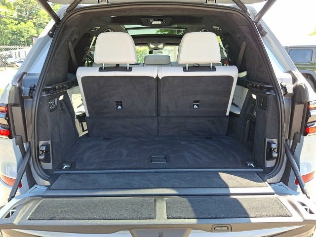 2025 BMW X7 40i - Photo 57