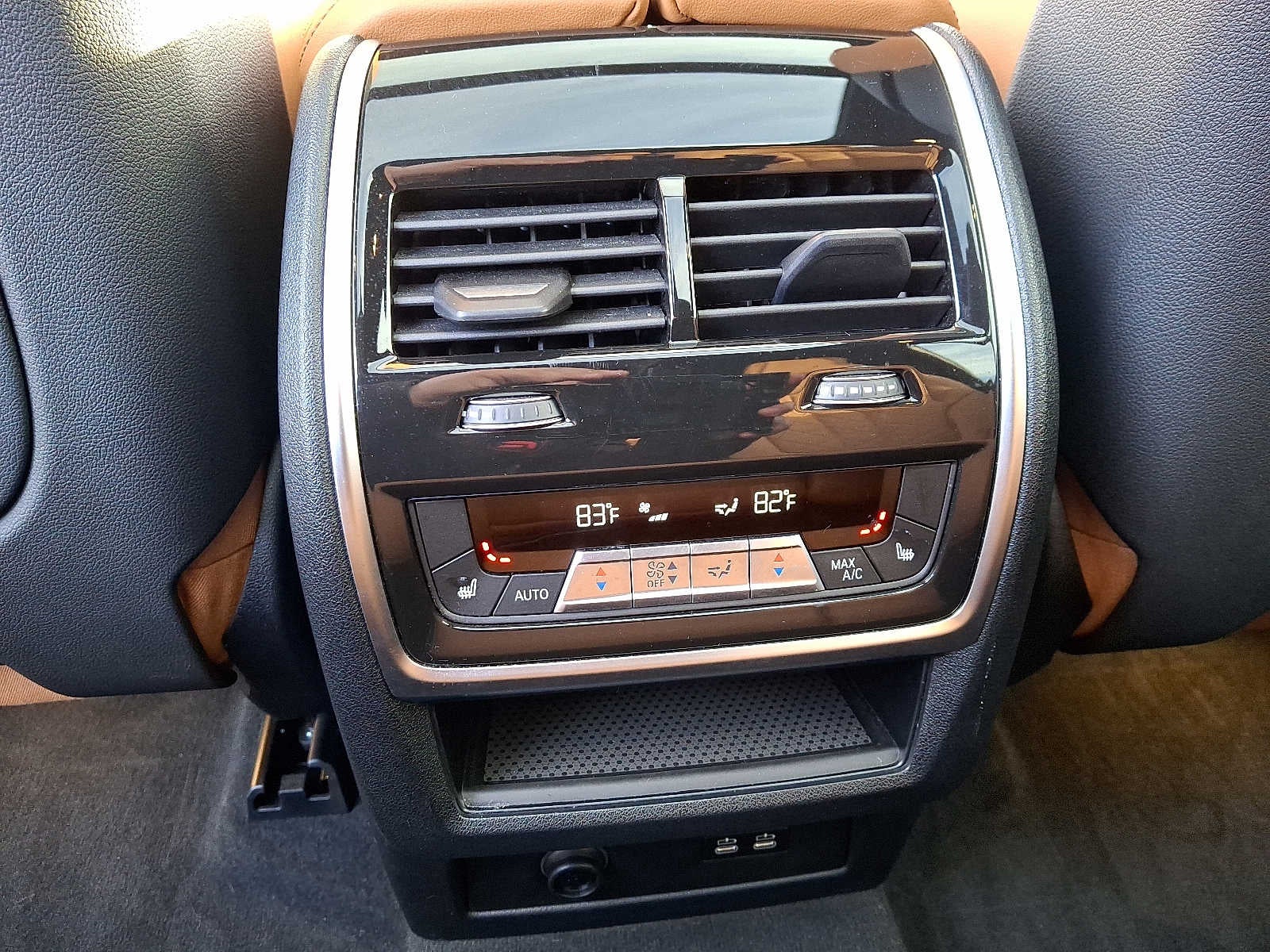 2023 BMW X7 xDrive40i Sports Activity Vehicle