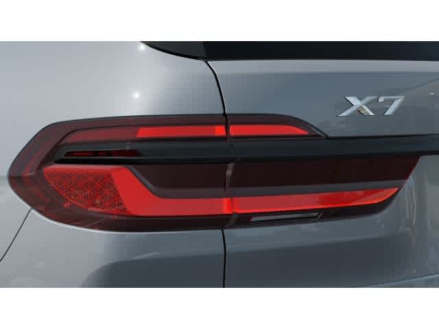 2026 BMW X7 xDrive40i Sports Activity Vehicle
