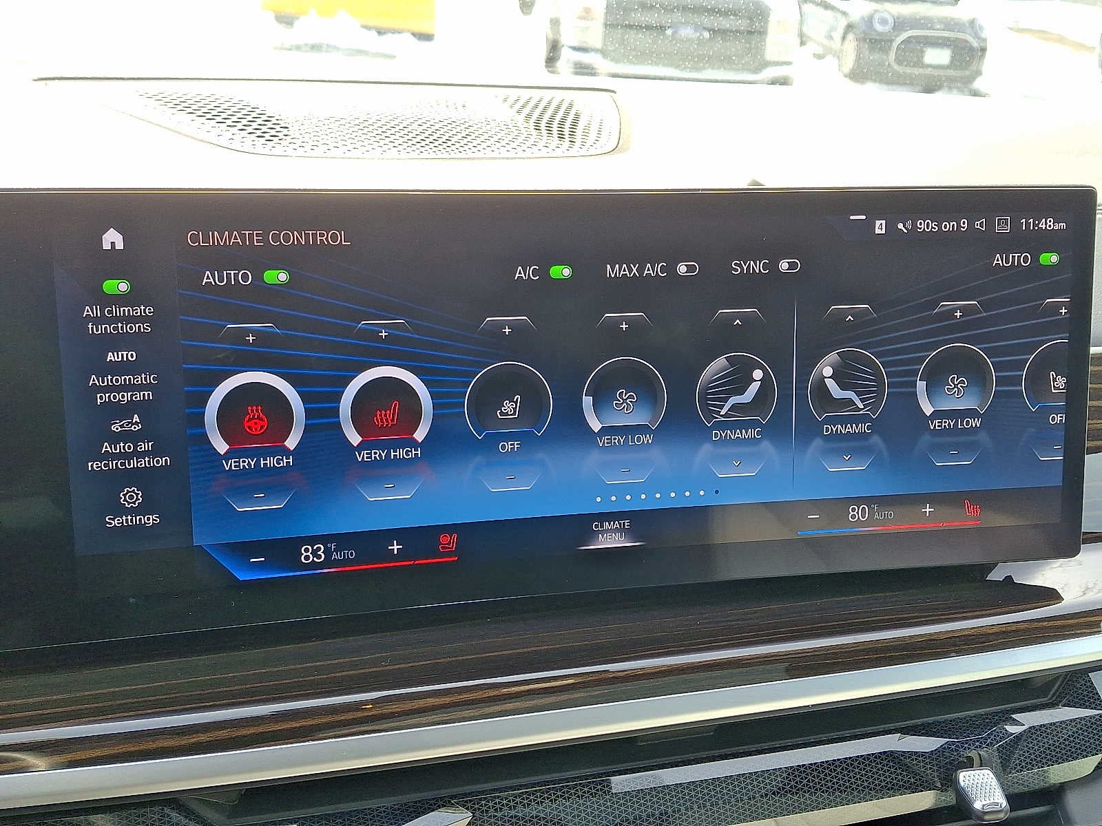 2023 BMW X7 xDrive40i Sports Activity Vehicle