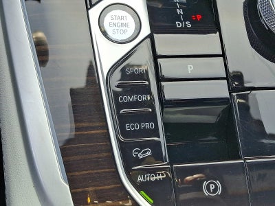 2023 BMW X7 xDrive40i Sports Activity Vehicle