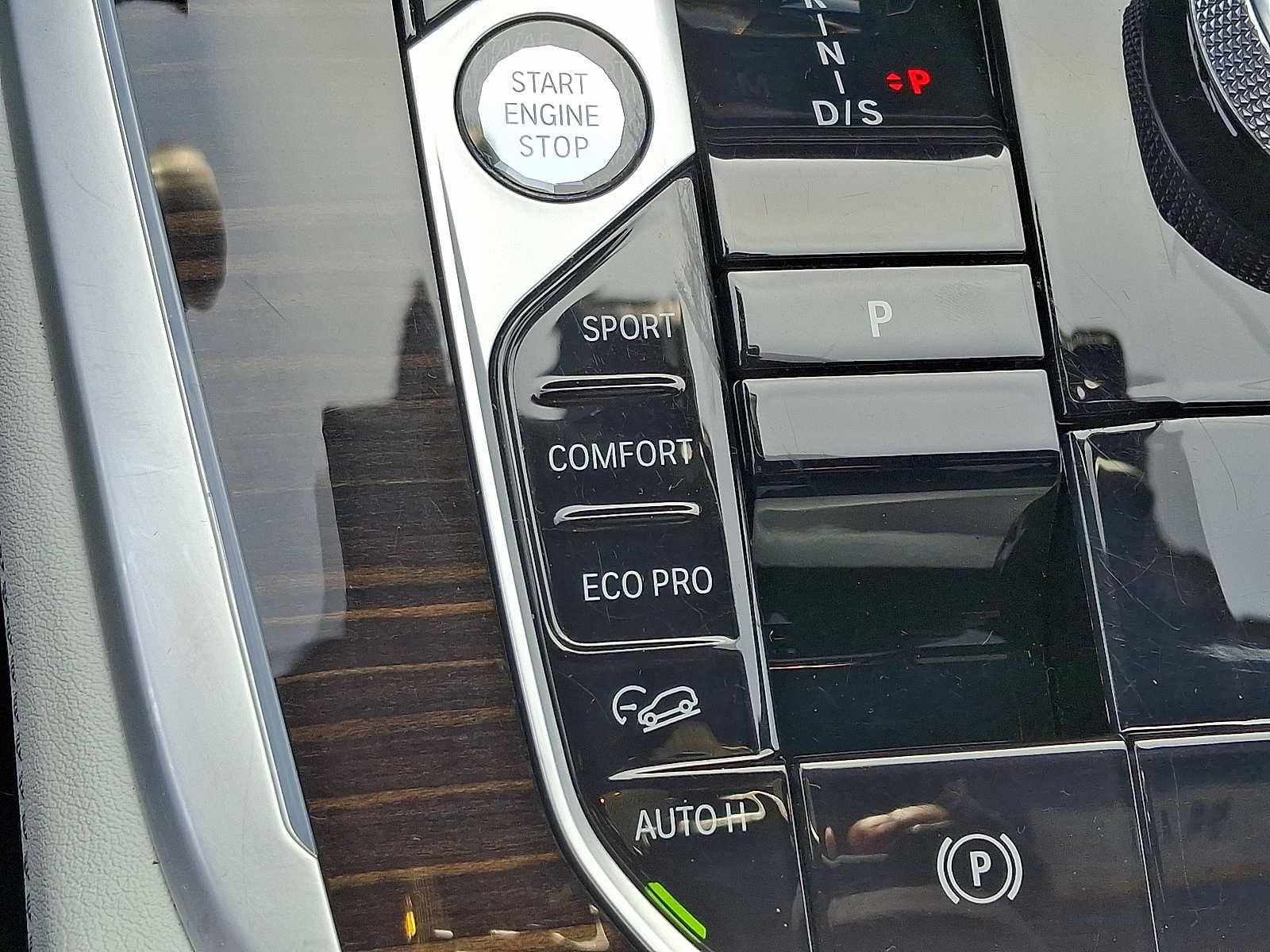 2023 BMW X7 xDrive40i Sports Activity Vehicle