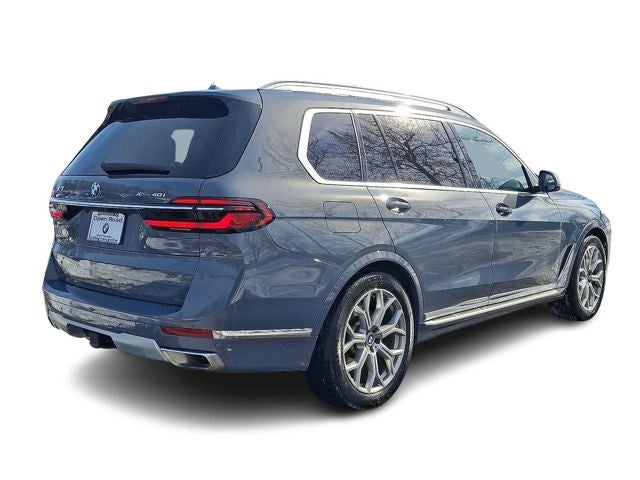 2023 BMW X7 xDrive40i Sports Activity Vehicle