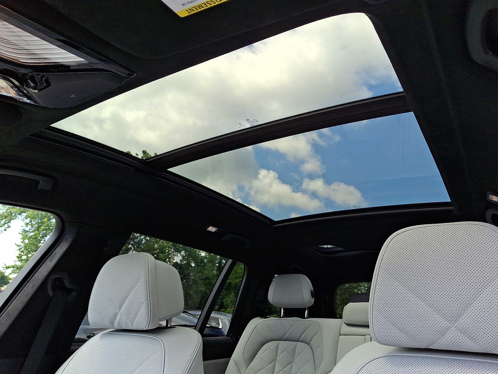 2024 BMW X7 xDrive40i Sports Activity Vehicle