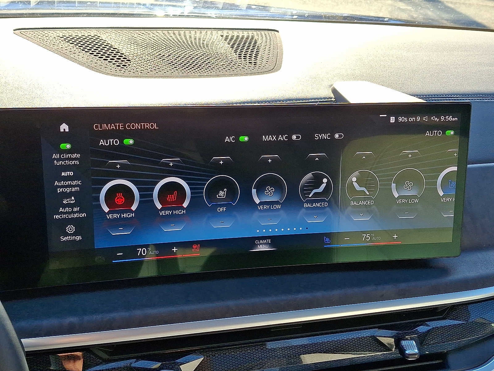 2023 BMW X7 xDrive40i Sports Activity Vehicle