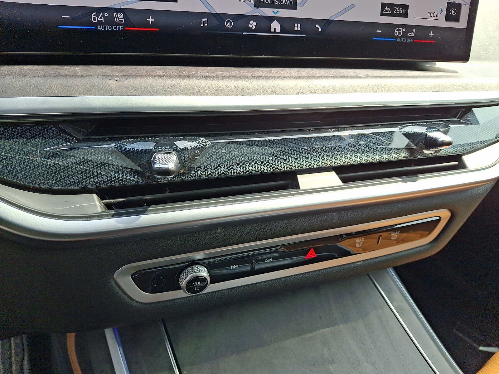 2025 BMW X7 xDrive40i Sports Activity Vehicle
