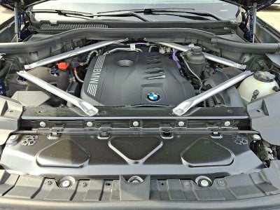 2025 BMW X7 xDrive40i Sports Activity Vehicle