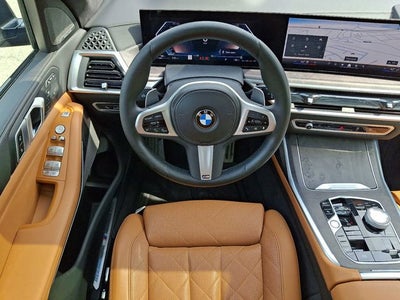 2025 BMW X7 xDrive40i Sports Activity Vehicle