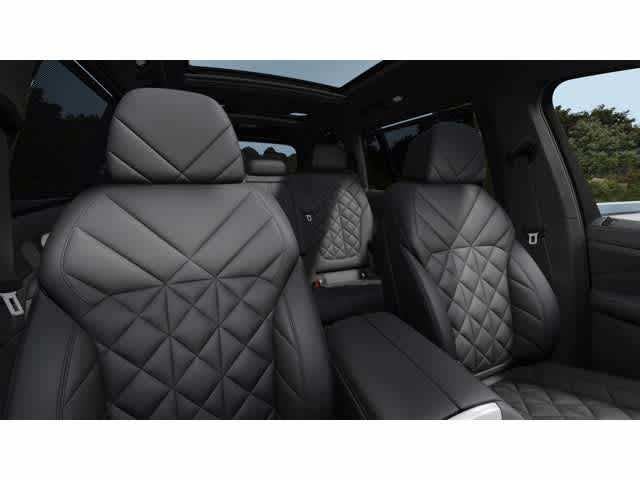 2026 BMW X7 xDrive40i Sports Activity Vehicle