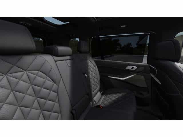 2026 BMW X7 xDrive40i Sports Activity Vehicle