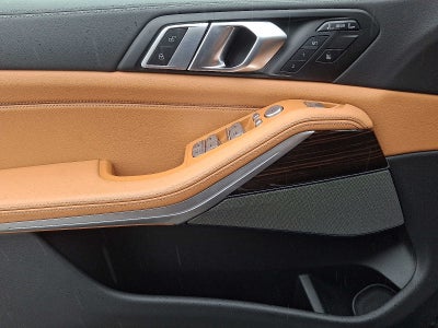 2023 BMW X7 xDrive40i Sports Activity Vehicle