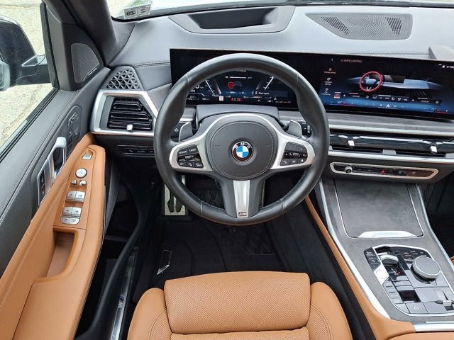 2024 BMW X7 xDrive40i Sports Activity Vehicle